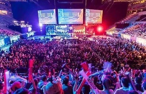 队的传控打 队的传控打