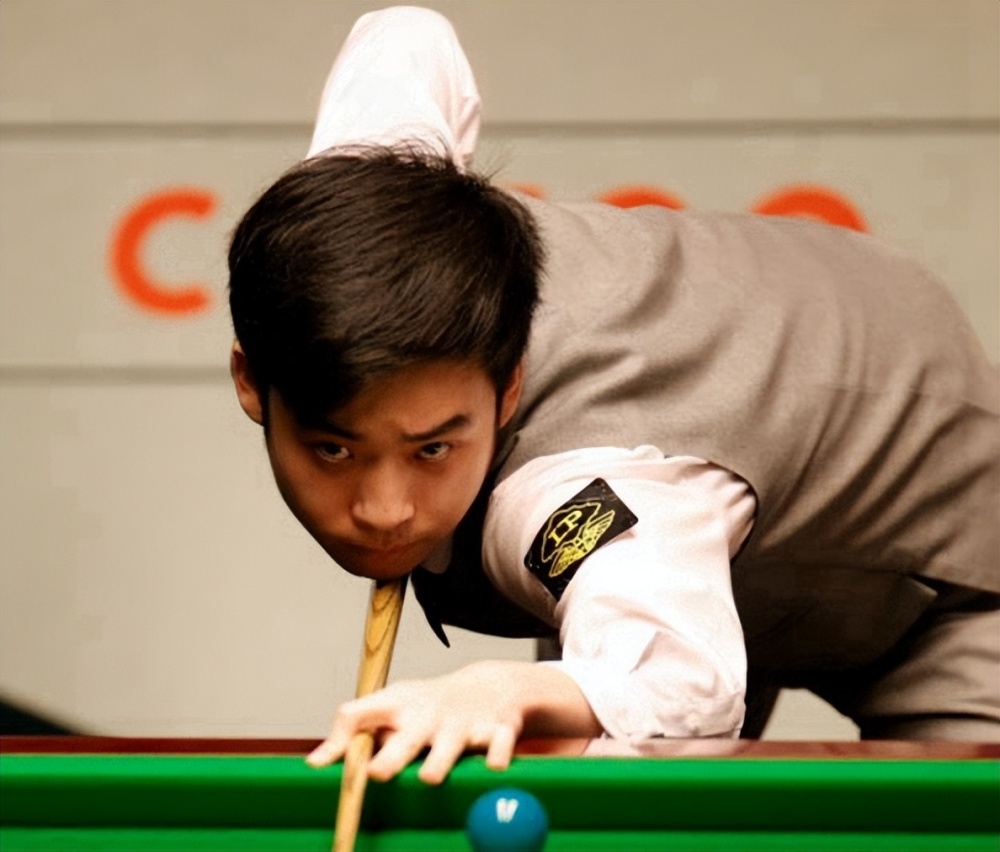 球的外线进 球的外线进